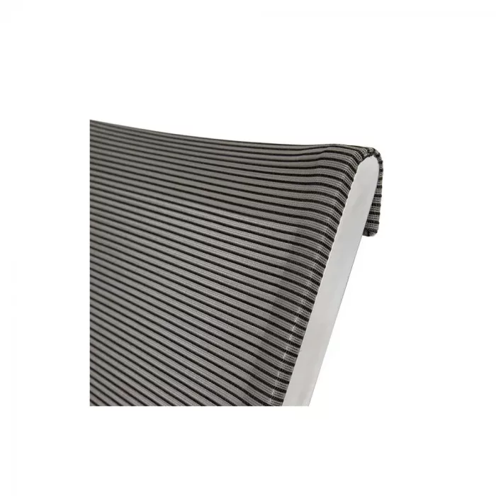 Ergonomischer Bürostuhl Atria Mesh mit Mesh Rücken und Chrom Gestell, ergonomischer Besucherstuhl fürs Büro und Homeoffice, Ansicht Rückenlehne