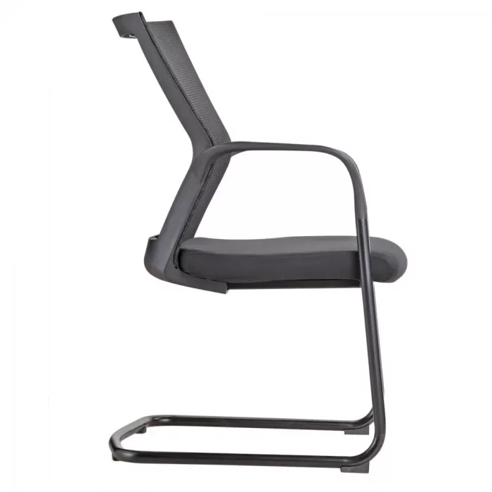 Ergonomischer Bürostuhl Primo mit Mesh Rücken und Kunststoff Gestell, einfacher Besucherstuhl fürs Büro und Homeoffice, Ansicht seitlich