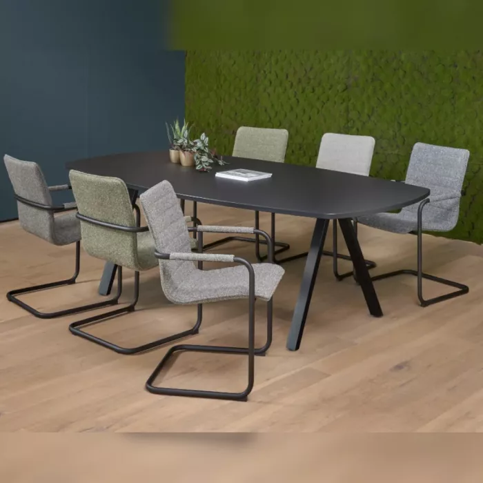Moderner Konferenztisch Cova in schwarz und oval mit Holzdetails, großzügige Tischplatte für Besprechungsräume
